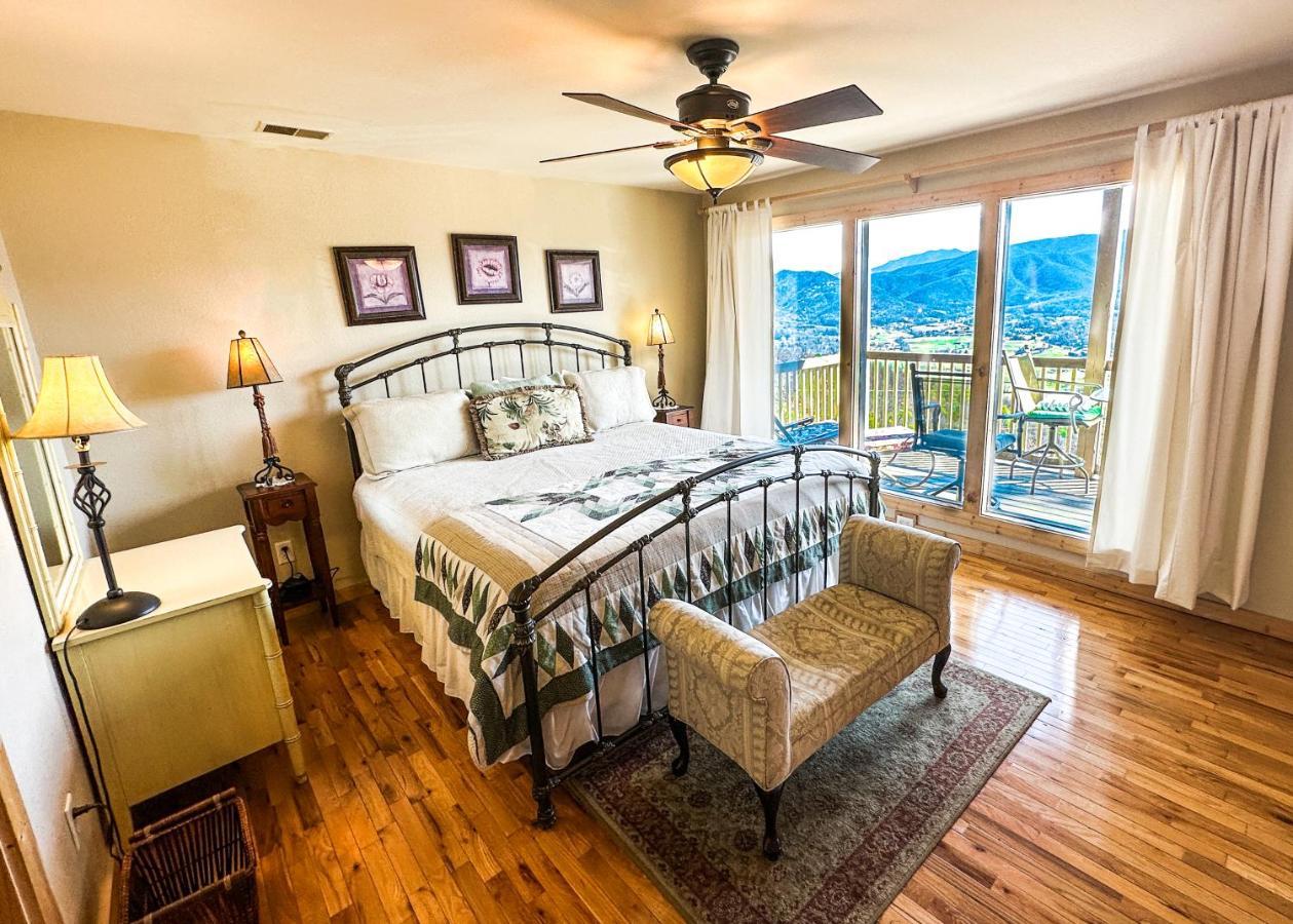 Tanasi Lodge - Reunions, Retreats, Weddings, Family Getaways Sevierville Exteriér fotografie